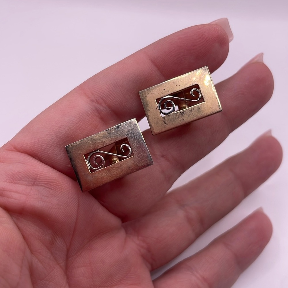 Vintage Swank Gold Tone Cufflinks Cuff Links